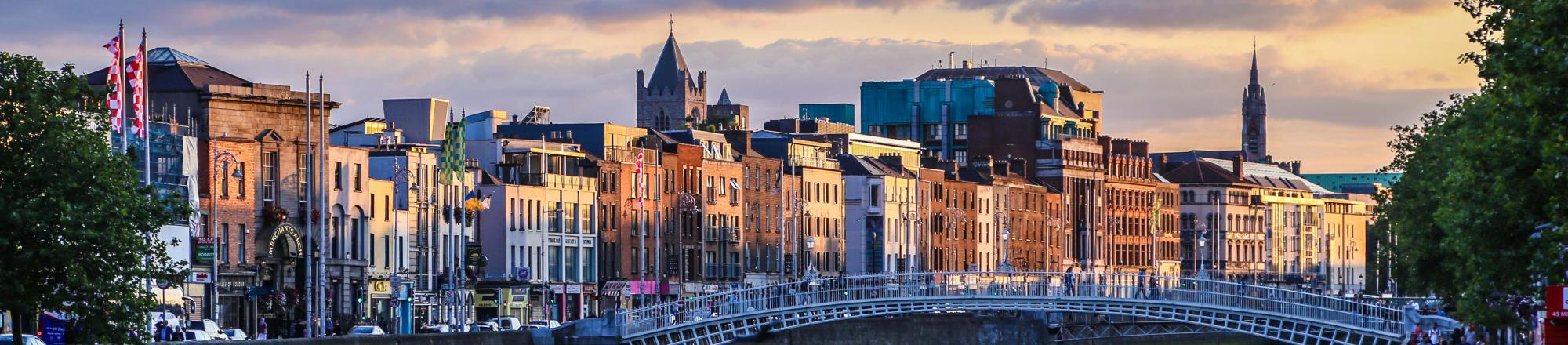Ha'penny Bridge, Dublin, Ireland