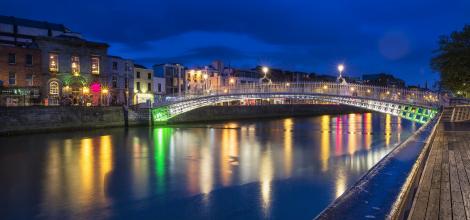 Ha'penny Bridge, Dublin, Ireland