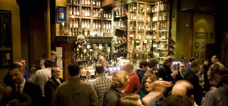Ben Nevis Bar, Glasgow Ben Nevis Bar, Glasgow